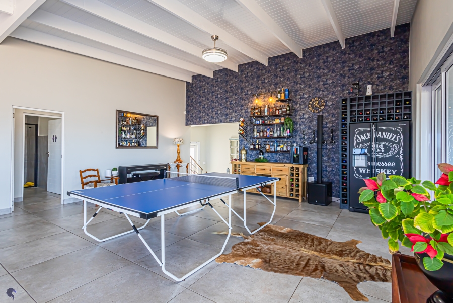 5 Bedroom Property for Sale in Myburgh Park Western Cape